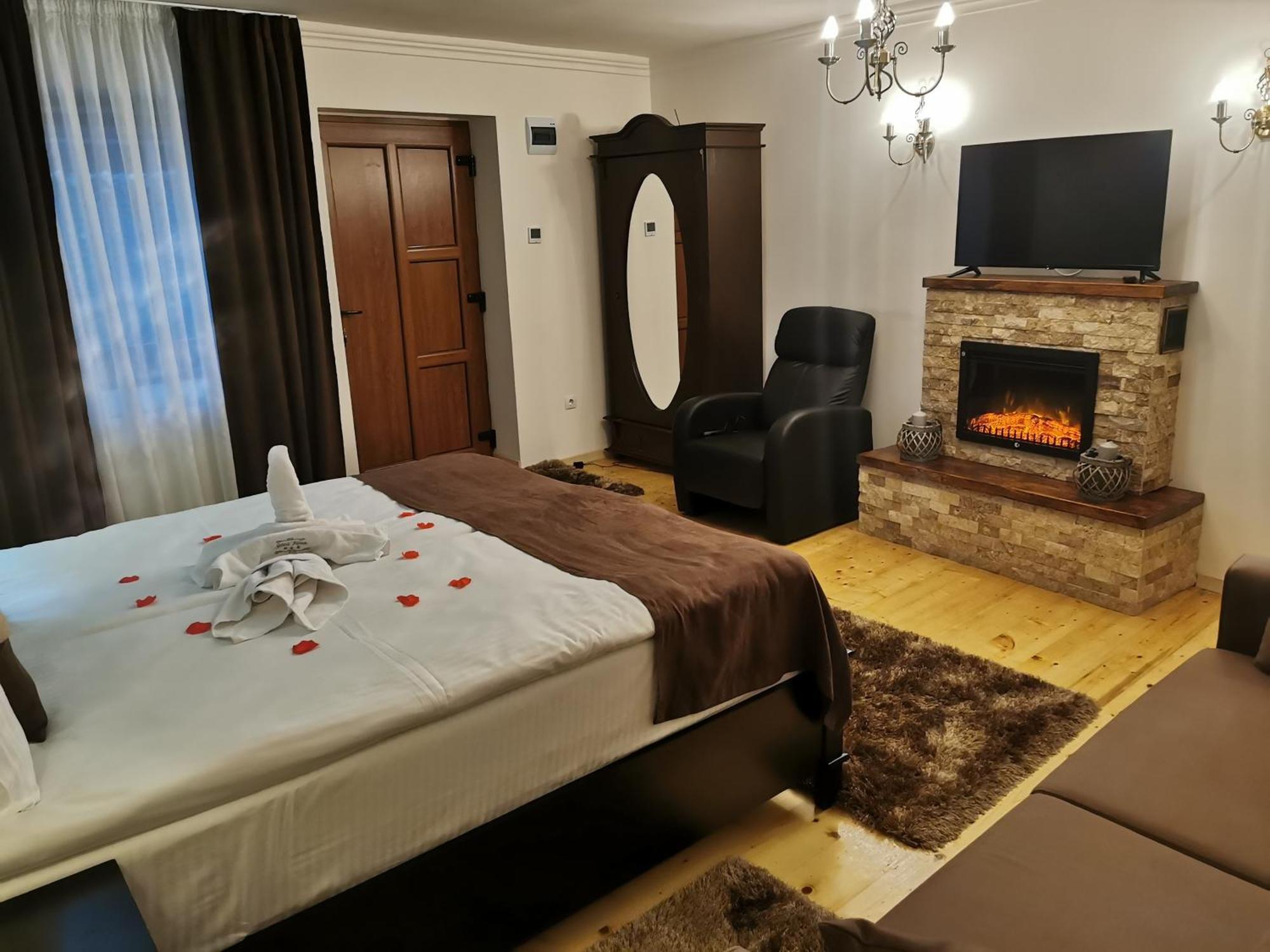 Отель Select House Сибиу Номер фото