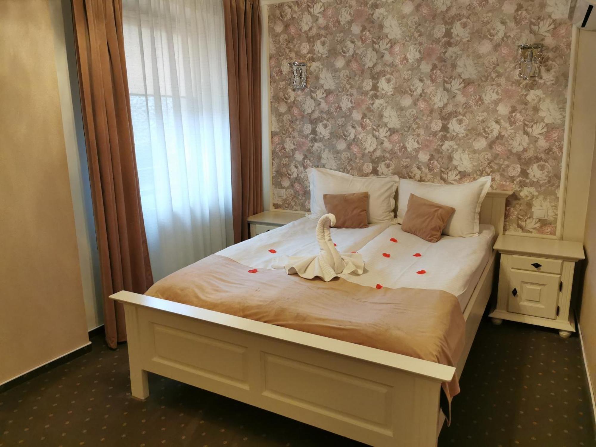 Отель Select House Сибиу Номер фото